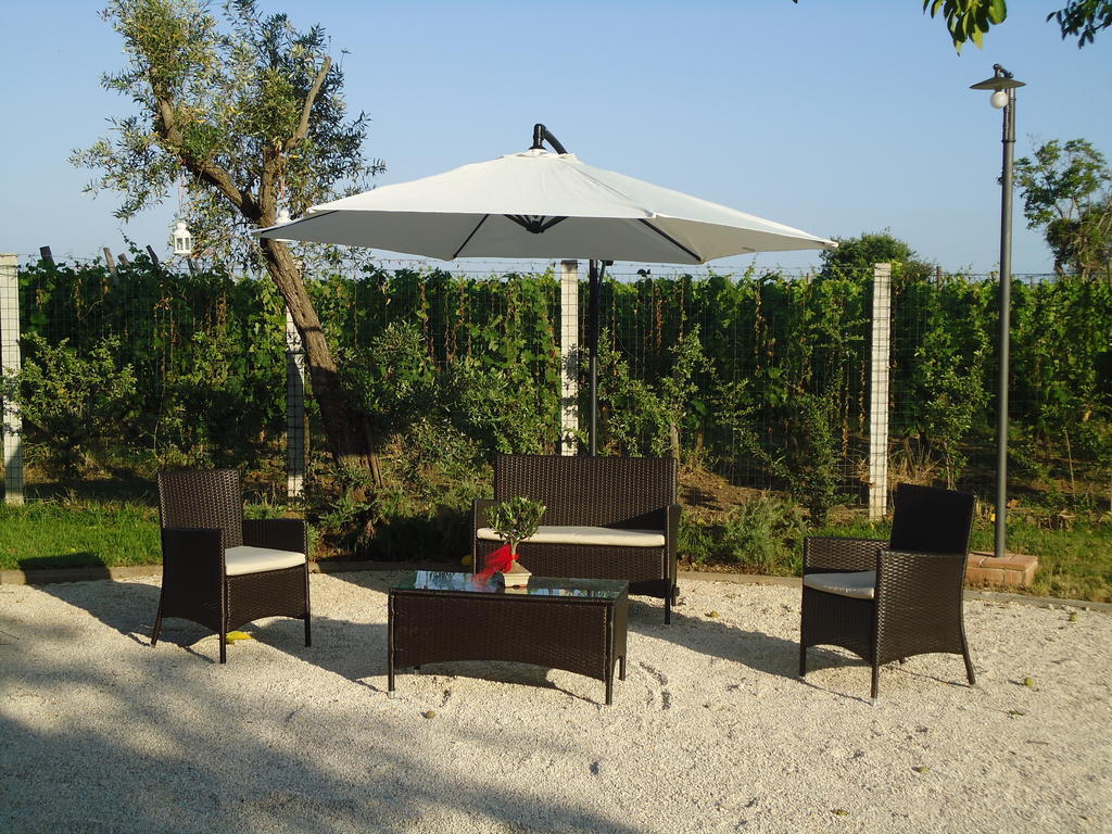 Agrituirsmo Masseria Campierti Falciano del Massico Luaran gambar