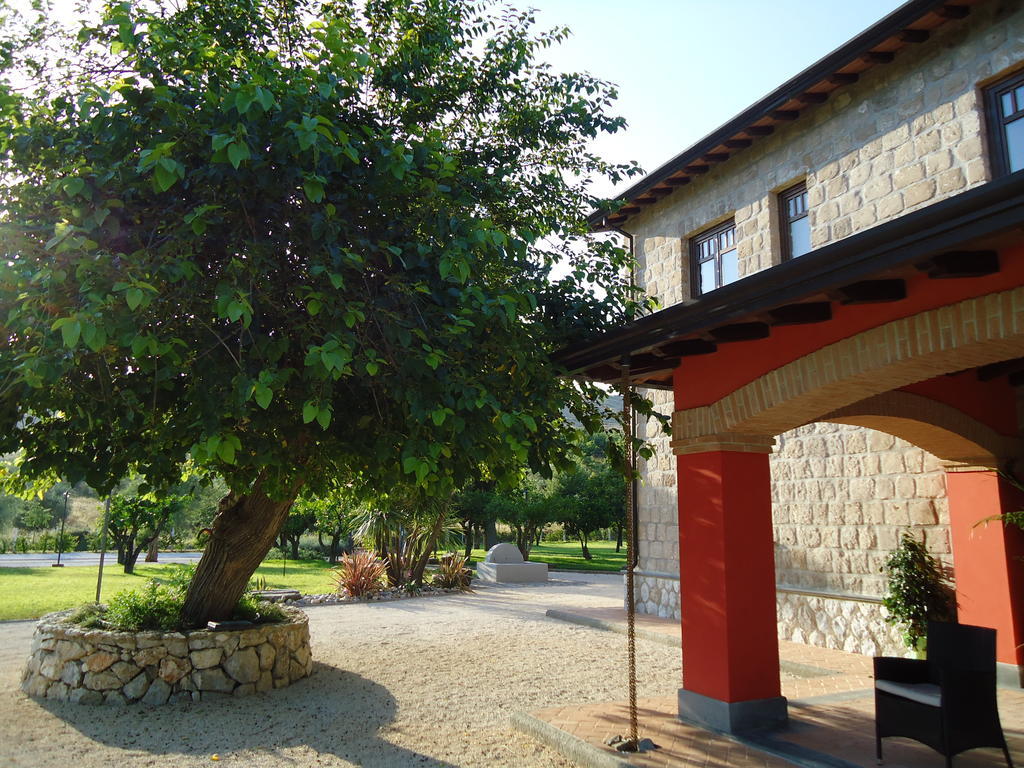 Agrituirsmo Masseria Campierti Falciano del Massico Luaran gambar