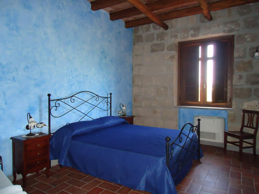 Agrituirsmo Masseria Campierti Falciano del Massico Bilik gambar